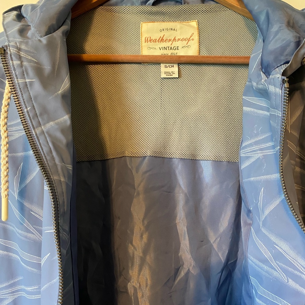 Weatherproof Vintage Blue Leaf-Patterned Jacket - image 3